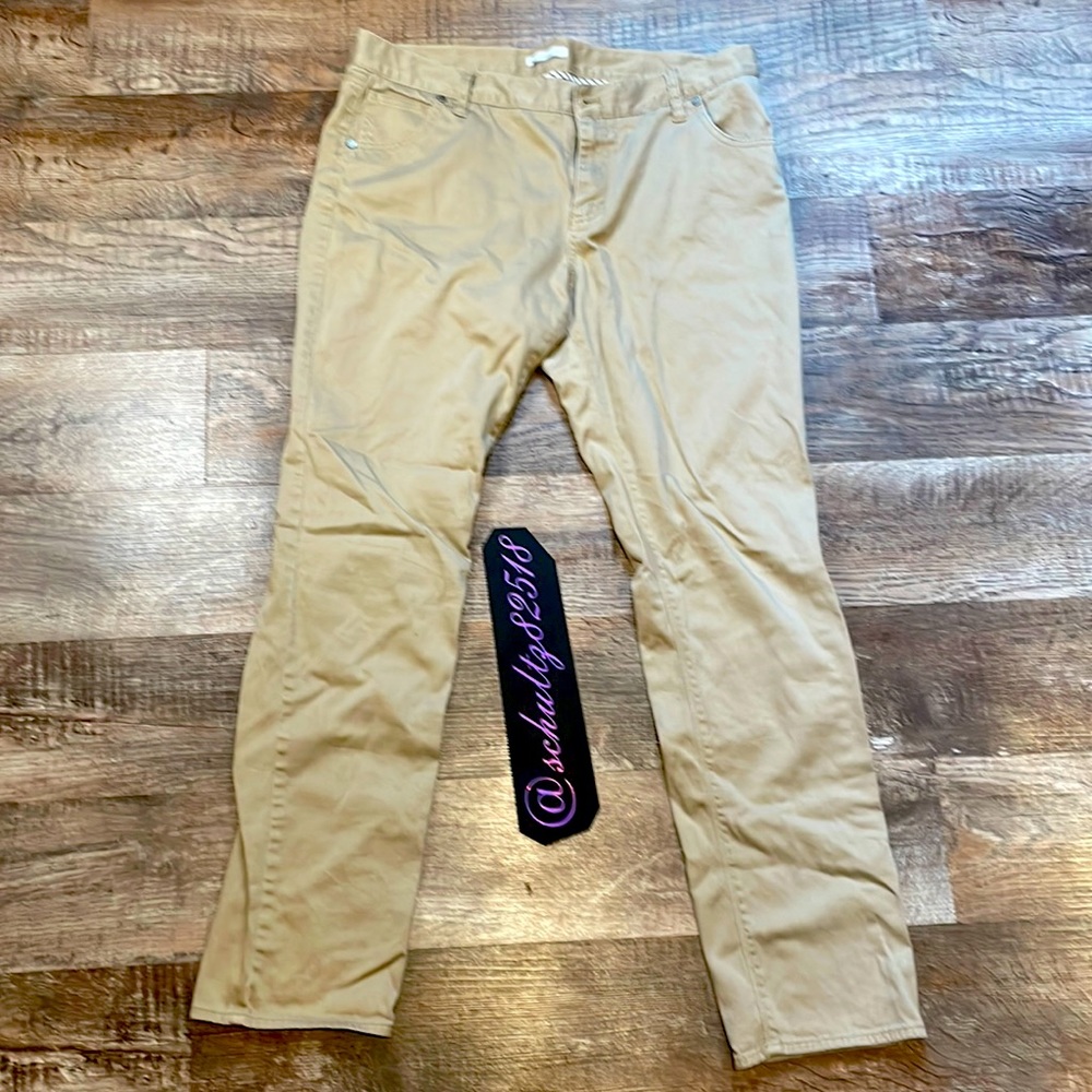 Khakis